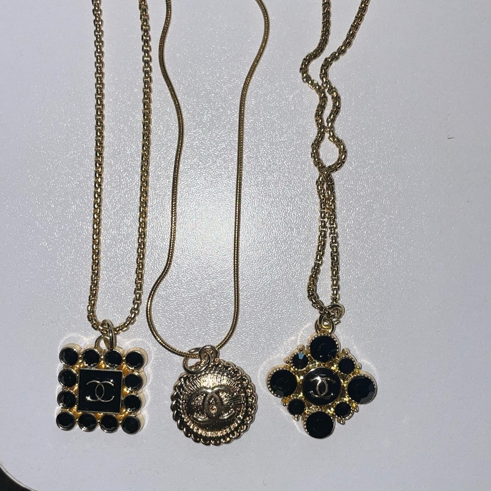 3 Cc Charms With 3 Unbranded Stainless Steel Chain Preowned